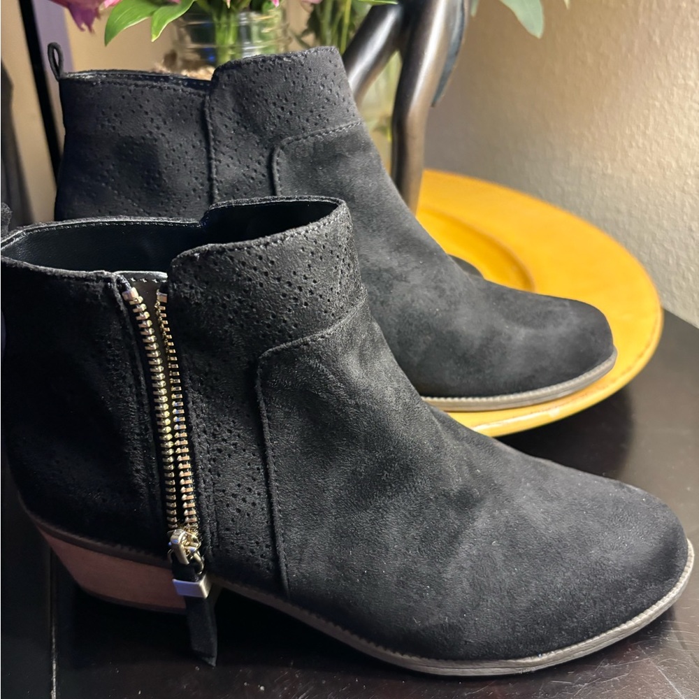 Dr.Scholl's Women's Brianna Block Heel Bootie